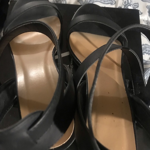 Open toe sandals - Picture 4 of 4